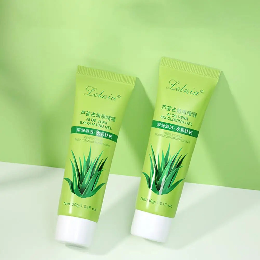 Aloe Vera Face Exfoliating Gel – Blackhead Removal & Pore Refining Cleanser (30g–100g)